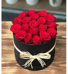 Kutuda Gül Aranjmanı
